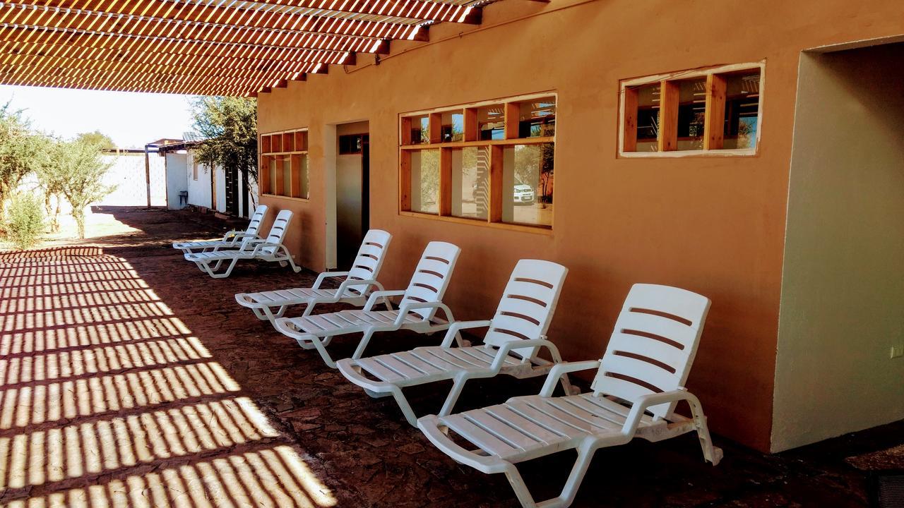 Atacama Budget Bed & Tours Hotel San Pedro de Atacama Bagian luar foto